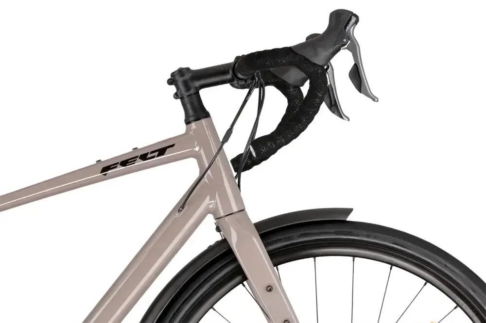 Rower gravel Felt Broam 60 EQ