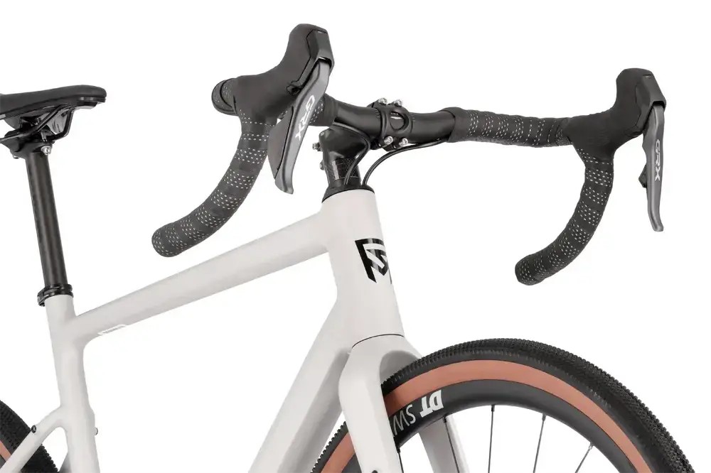 Rower gravel Rock Machine Lukk Cr 90