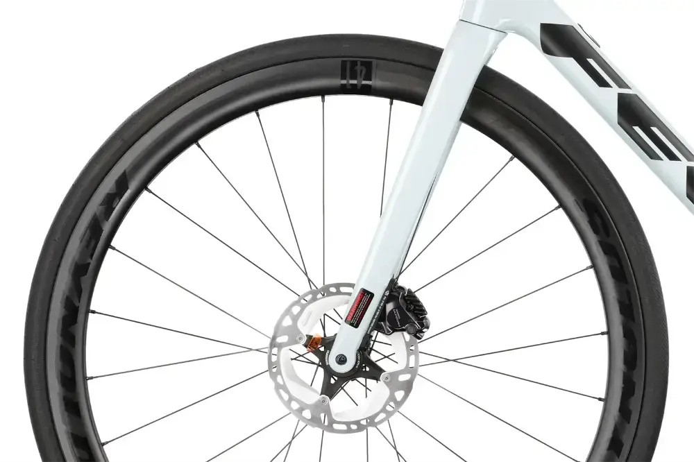 Rower szosowy Felt FR Advanced Ultegra Di2 Int