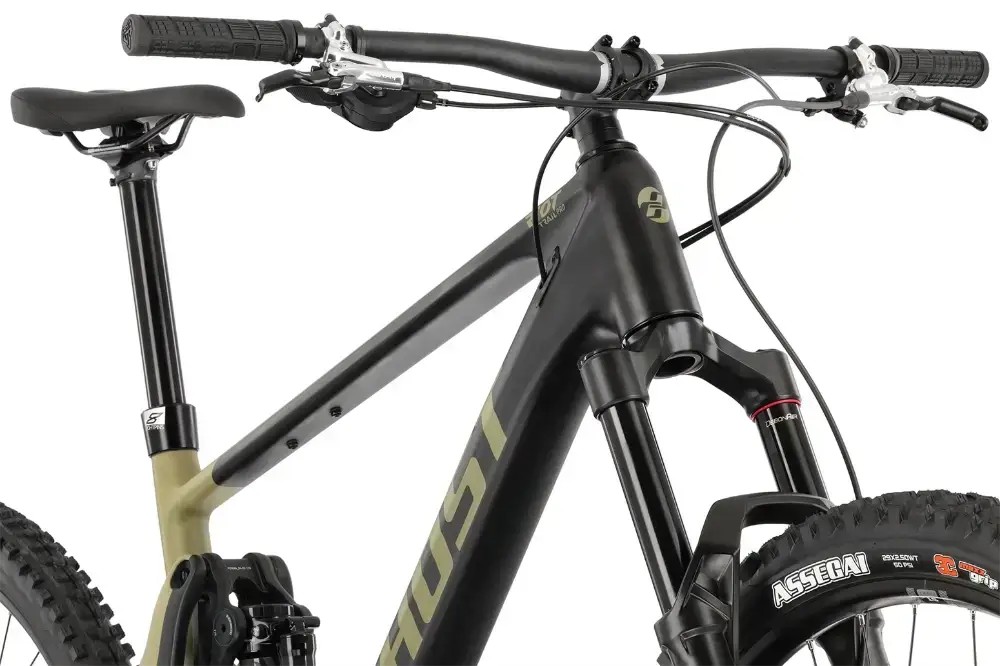 Rower Mtb Ghost Riot Trail CF Pro