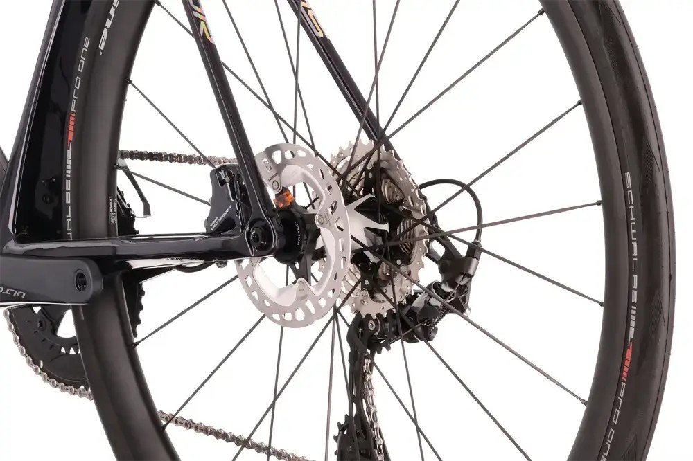 Rower szosowy Superior X-road Team Issue