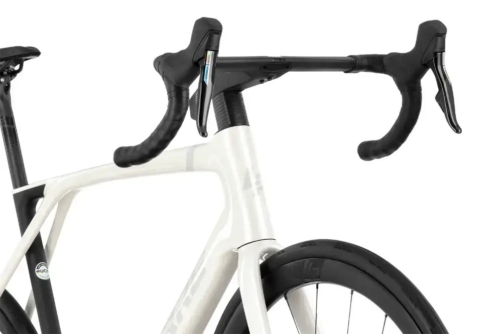 Rower szosowy Lapierre Xelius SL 8.0 Axs