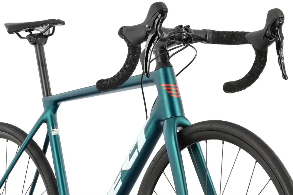 Rower szosowy Felt FR Advanced 105