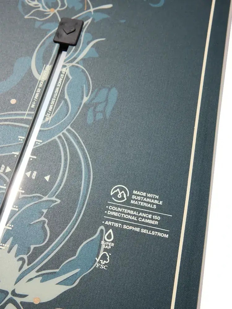 Burton Counterbalance Snowboard
blue/black/multicolor (deco)