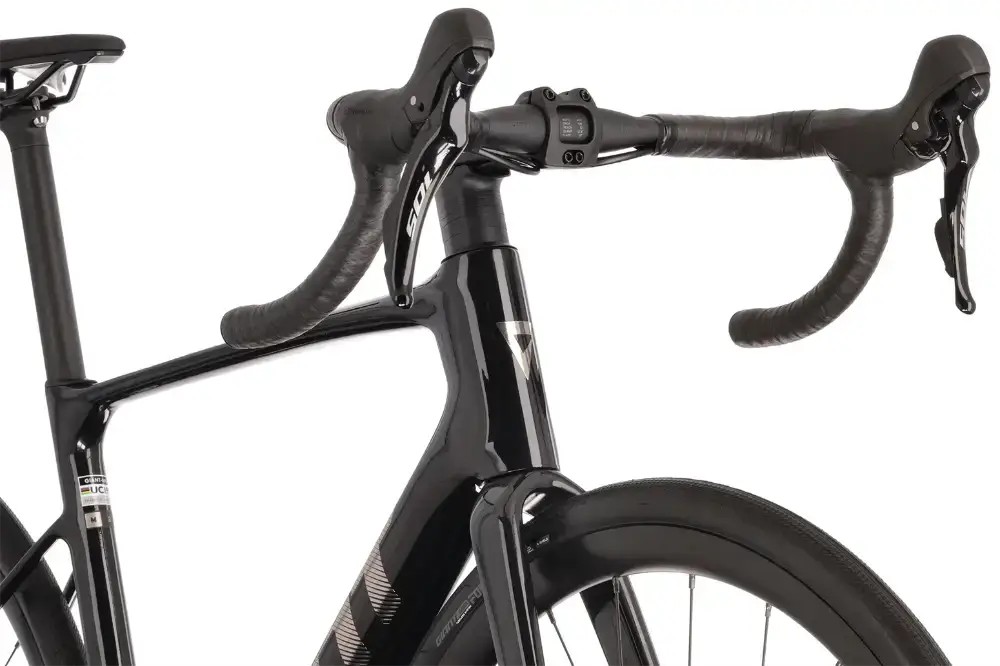 Rower szosowy Giant Defy Advanced 2 2026