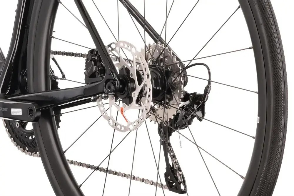 Rower szosowy Giant Defy Advanced 2 2026