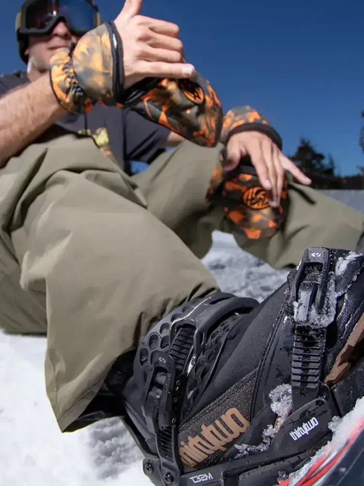 Wiązania snowboardowe ThirtyTwo T32m Fase
zielony (green)