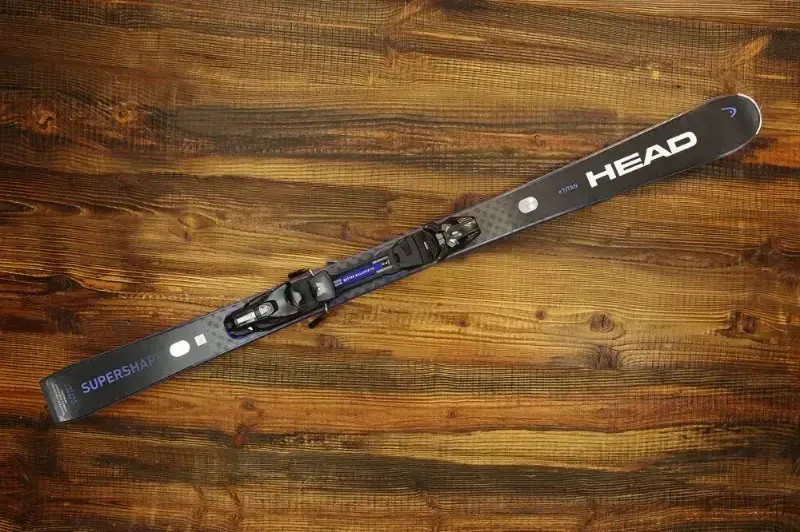 Narty Head Supershape E-titan 2026 + Protector PR 13 GW