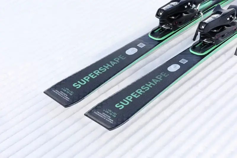 Narty Head Supershape E-magnum 2026 + Protector PR 13 GW