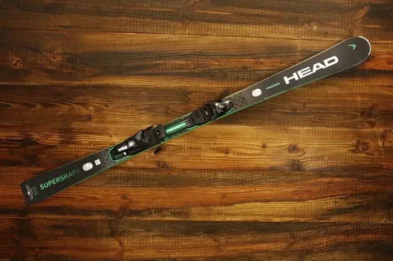 Narty Head Supershape E-magnum 2026 + Protector PR 13 GW