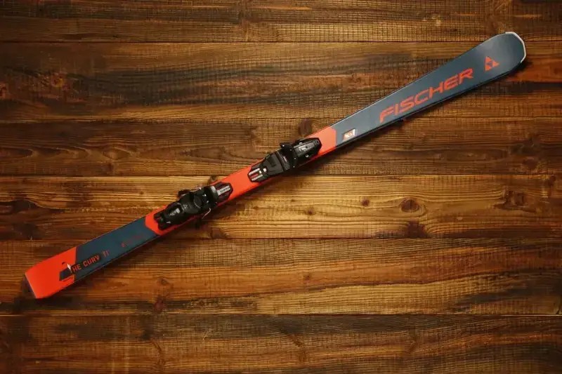 Narty Fischer The Curv TI + Rs10 GW