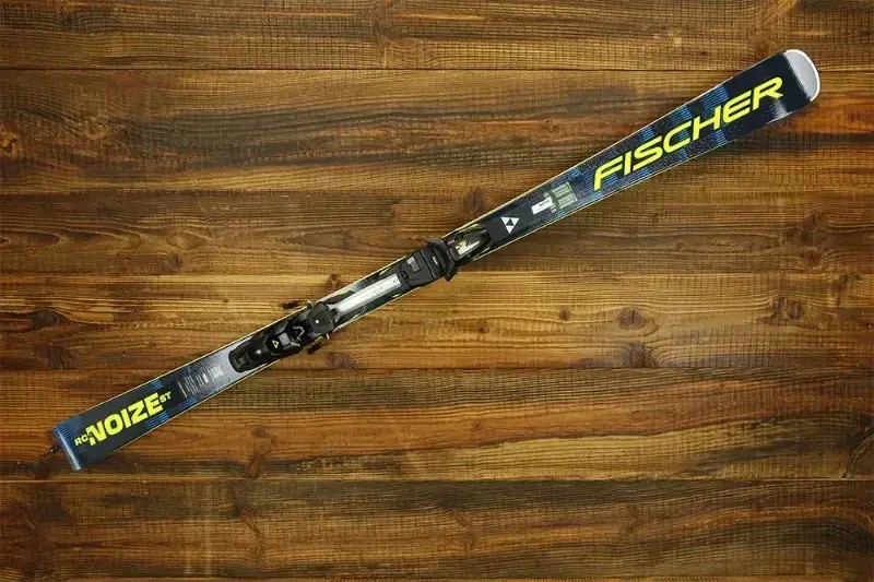 Narty Fischer Rc4 Noize ST Black 2026 + Rc4 Z12 GW