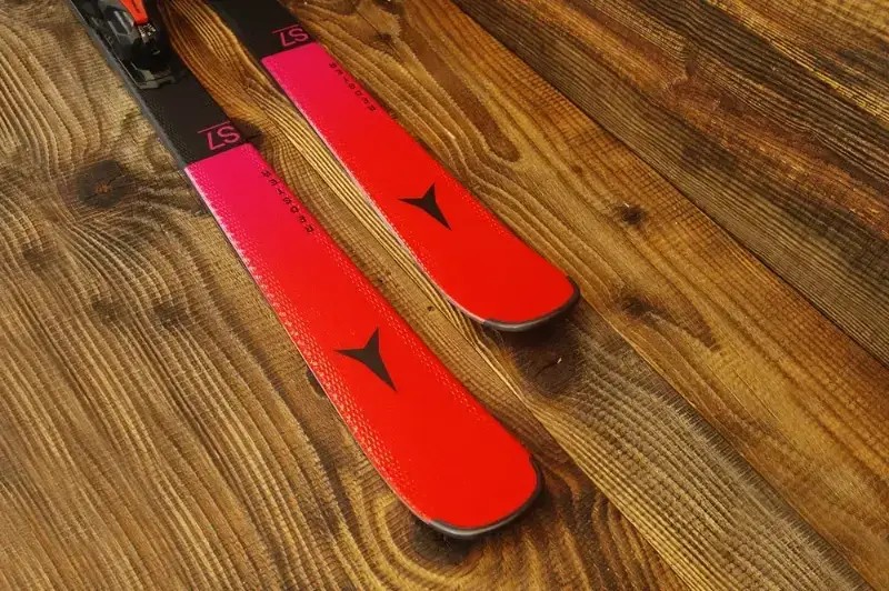 Narty Atomic Redster S7 2026 + MI 12 GW