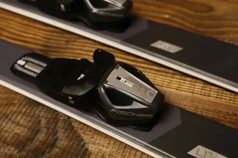 Narty Damskie Fischer RC One Lite 68 2025 + RS 9 GW