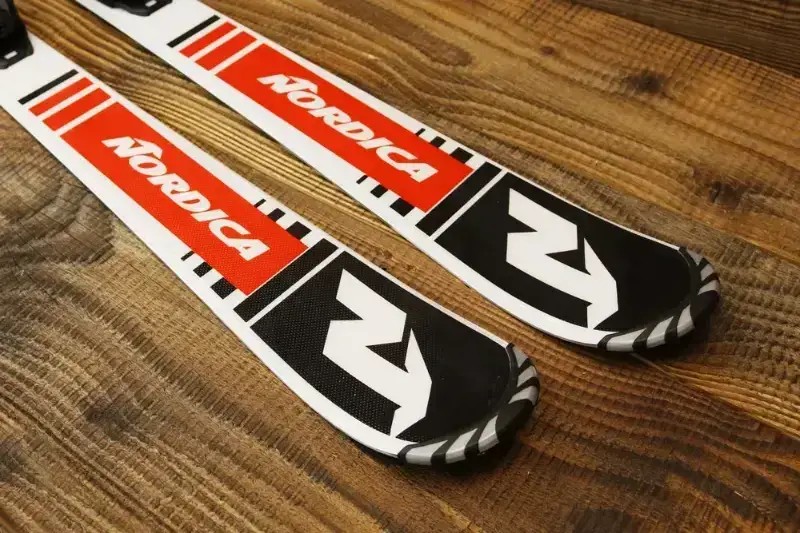 Narty Dla Dzieci Nordica Team Race J + Marker 4.5 GW