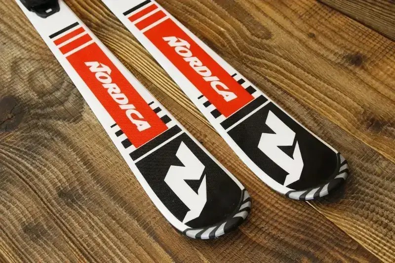 Narty Dla Dzieci Nordica Team Race J + Marker 4.5 GW