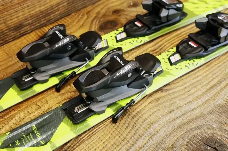 Narty Dla Dzieci Volkl Deacon JR 2025 + Vmotion 4.5 GW