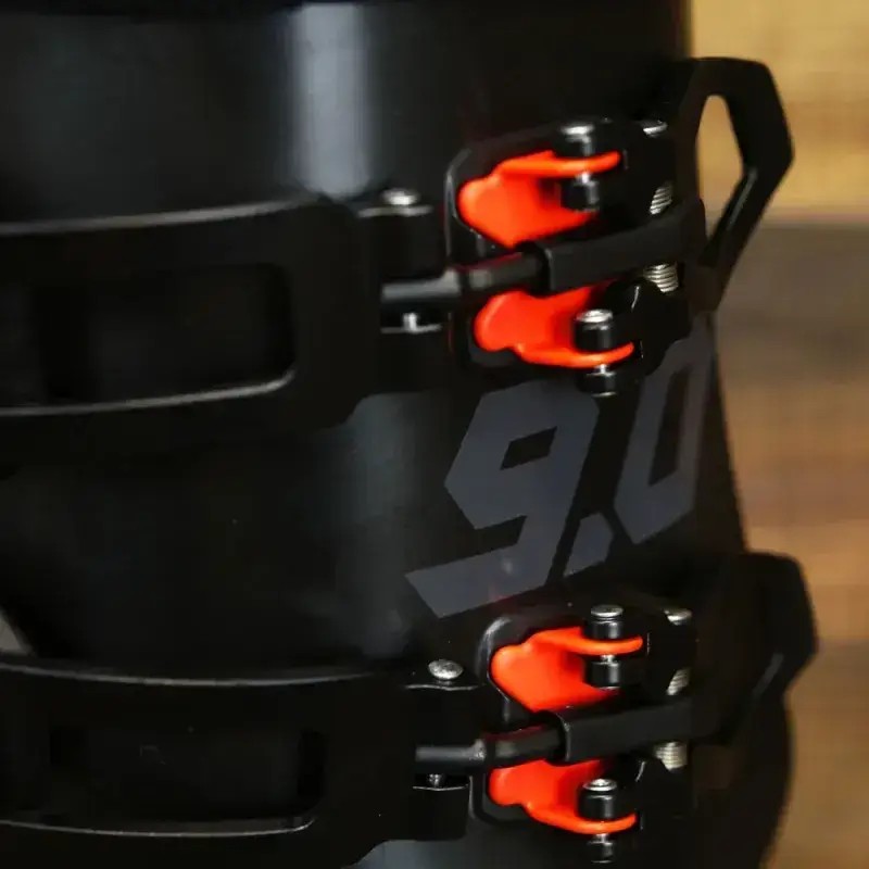 Buty Narciarskie Fischer RC One 90 Black Red HV 2025