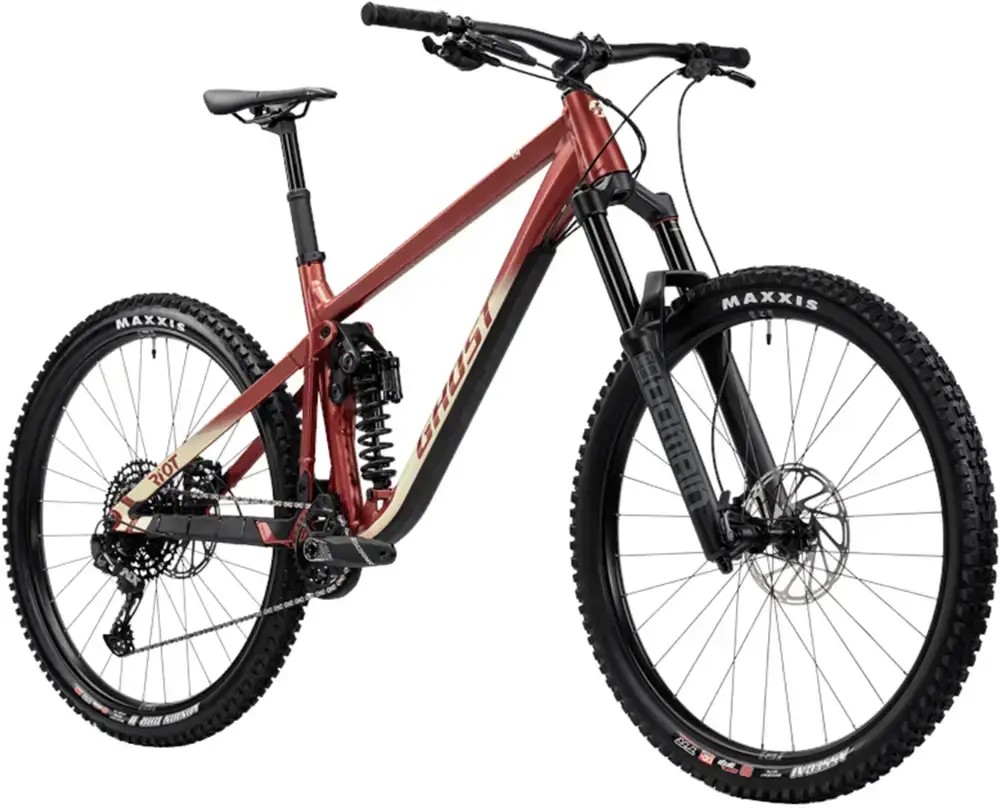 Rower Mtb Ghost Riot EN Essential