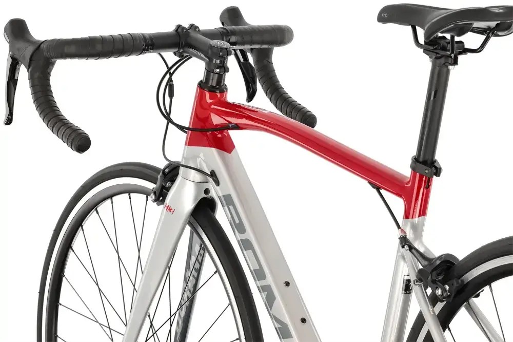 Rower szosowy Romet Huragan 3