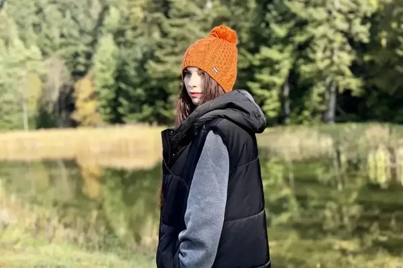 Czapka Eisbar Afra Pompon MU Orange