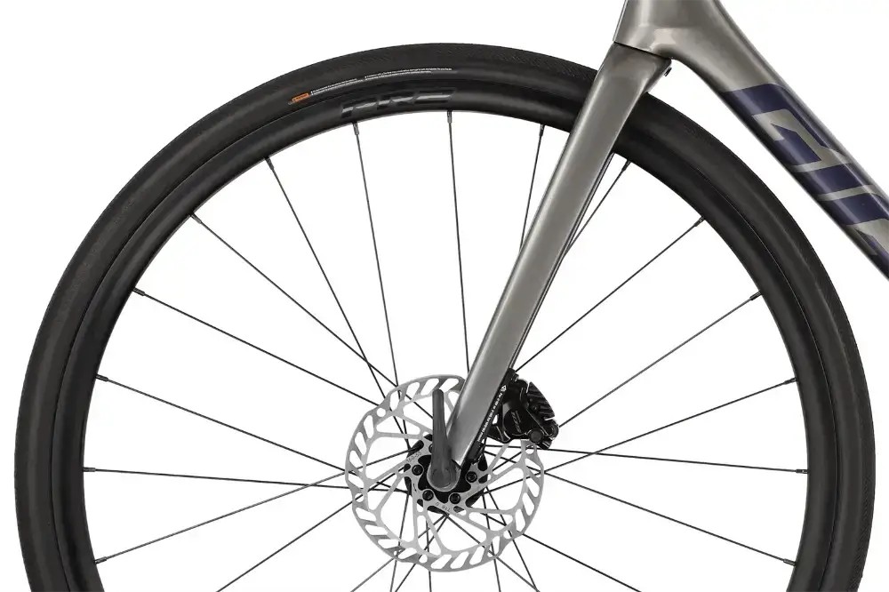 Rower szosowy Giant Defy Advanced 1