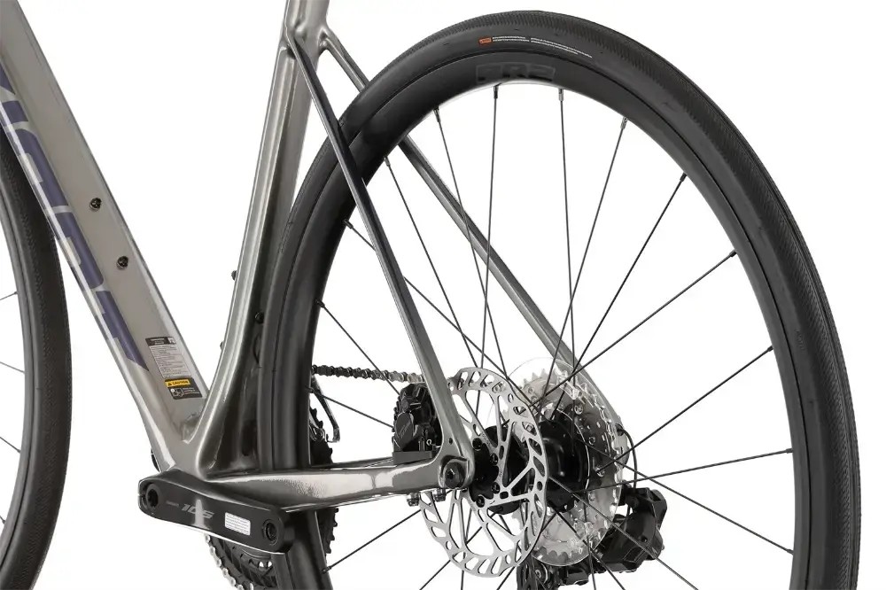 Rower szosowy Giant Defy Advanced 1