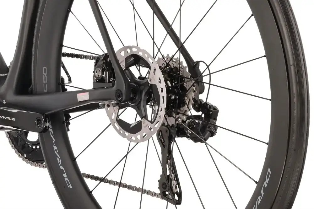 Rower szosowy Felt FR Advanced+ Dura-Ace Di2