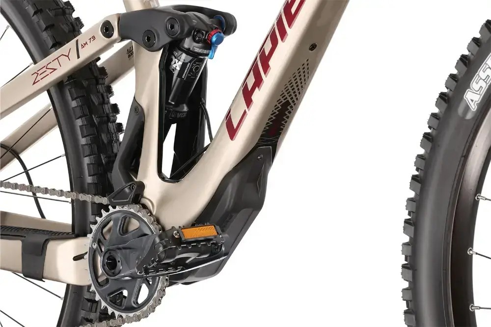 Rower Mtb Lapierre Zesty AM CF 7.9