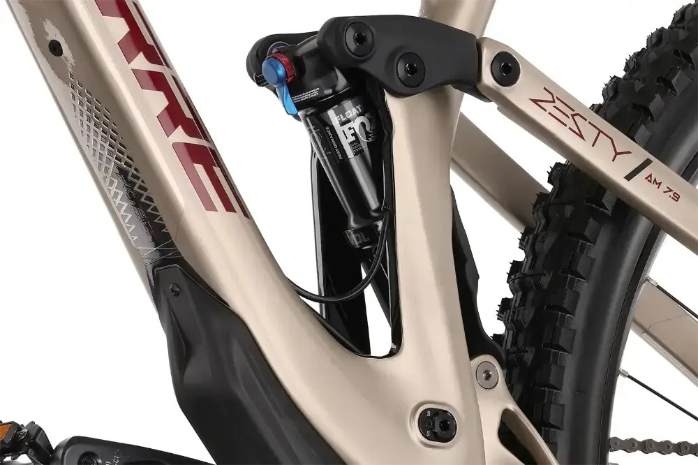 Rower Mtb Lapierre Zesty AM CF 7.9