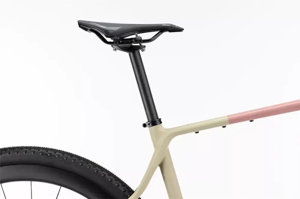 Rower gravel Ghost Asket CF X