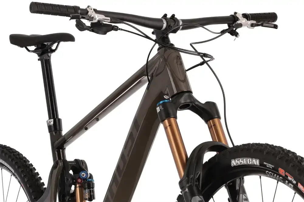 Rower Mtb Ghost Riot AM CF Full Party