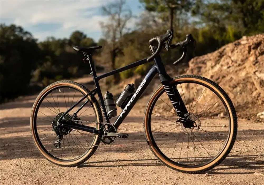 Rower gravel Kross Esker 2.0 gen.2