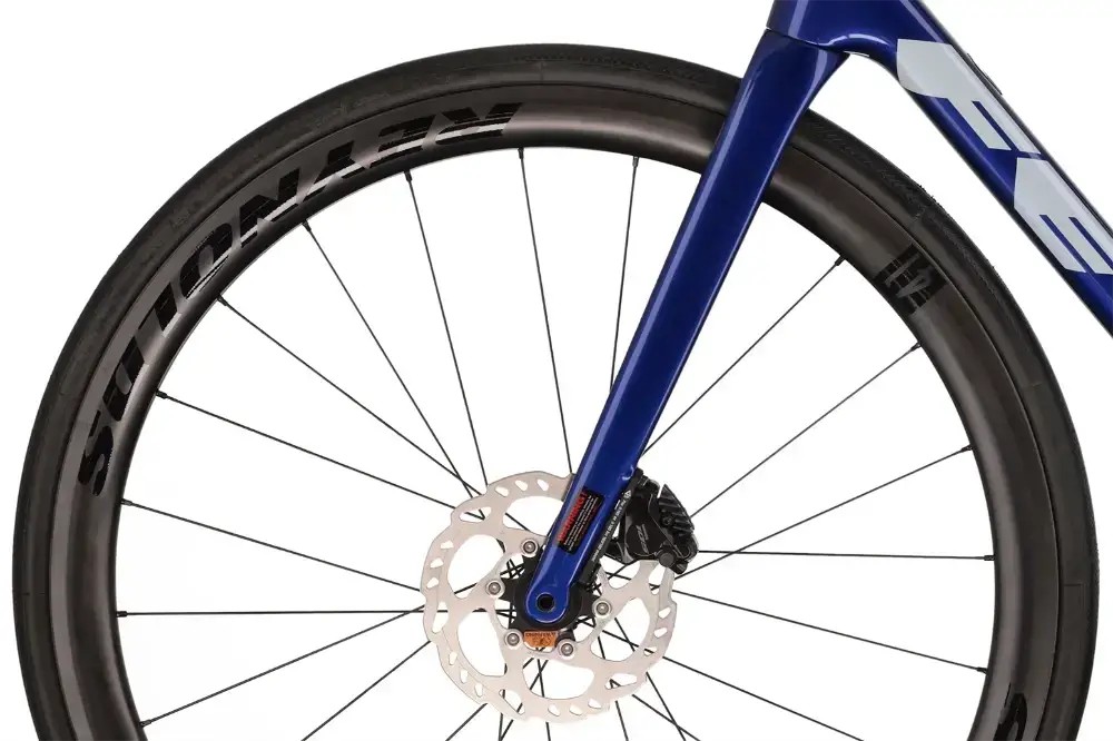 Rower szosowy Felt FR Advanced 105 Di2