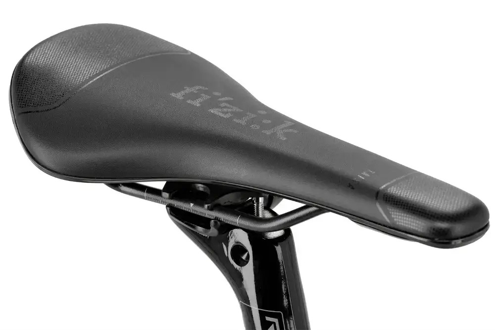 Rower szosowy Romet Huragan Crd