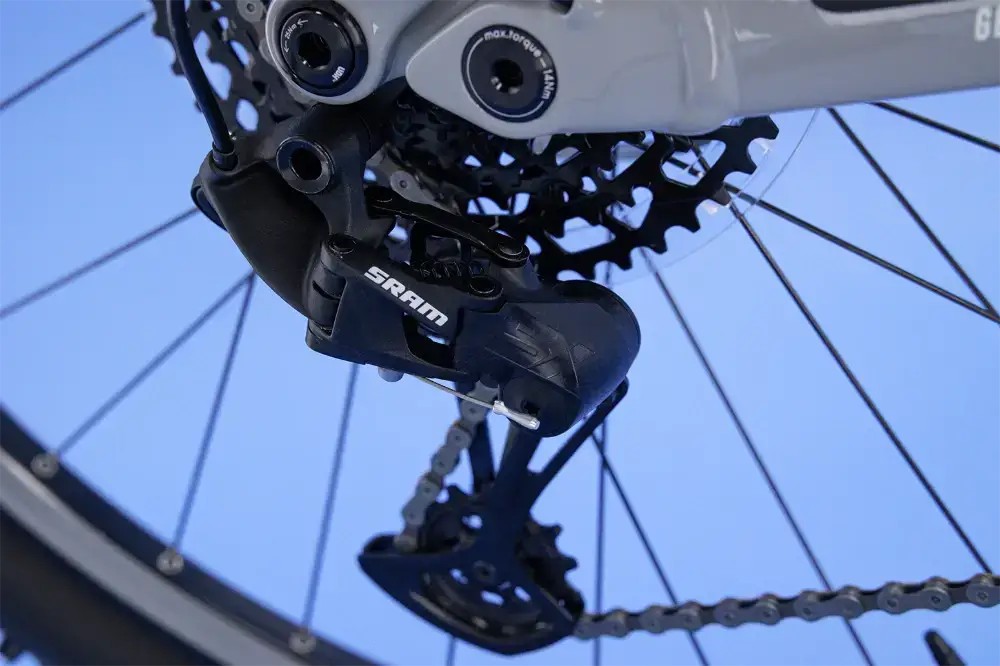 Rower elektryczny R-raymon TrailRay 140e 10.0