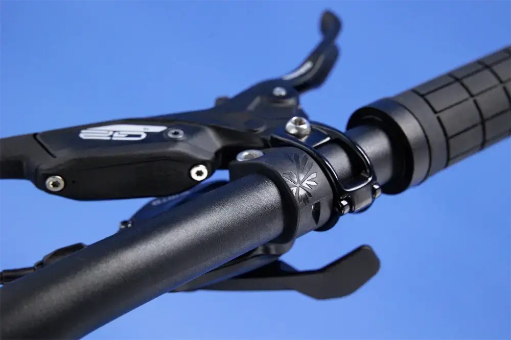 Rower elektryczny R-raymon TrailRay 140e 10.0