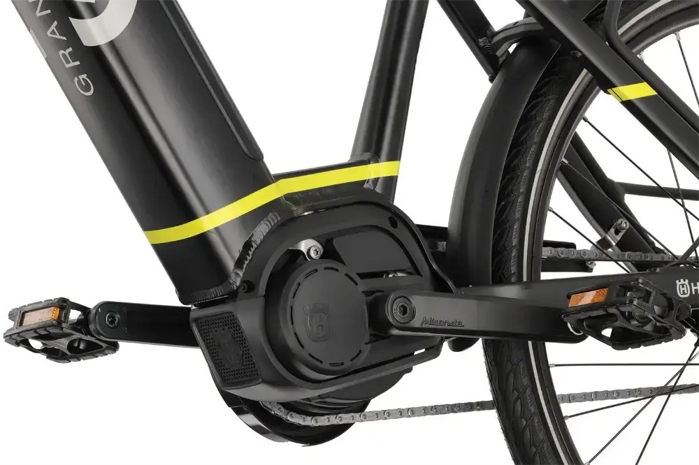 Rower elektryczny Husqvarna Grand Towner 4