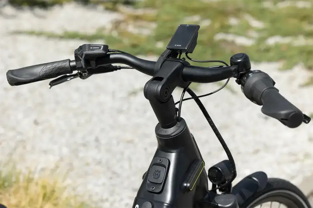 Rower elektryczny Husqvarna Grand Towner 4