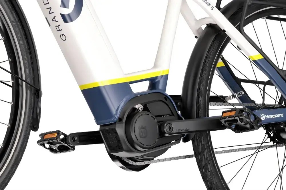 Rower elektryczny Husqvarna Grand Towner 5 FW